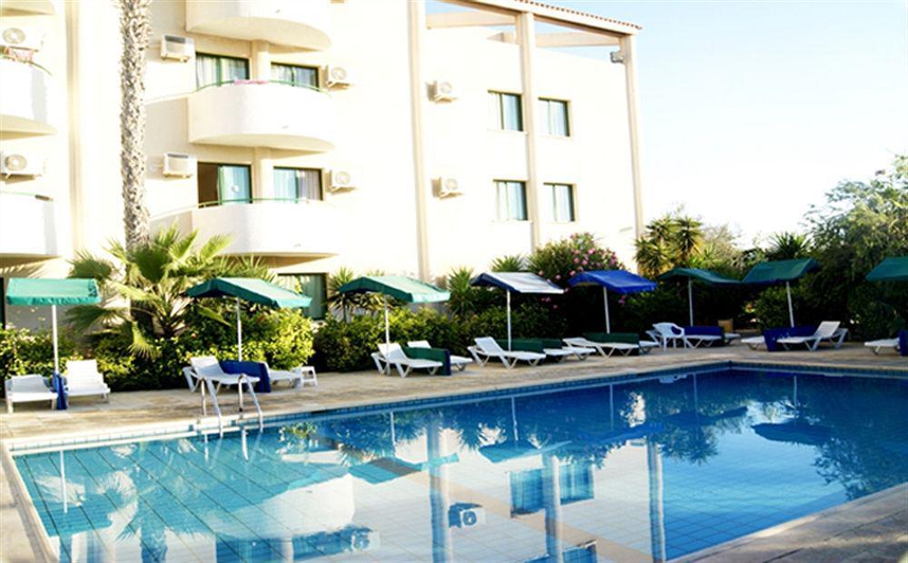 Mandalena Hotel Apartments Протарас Екстер'єр фото