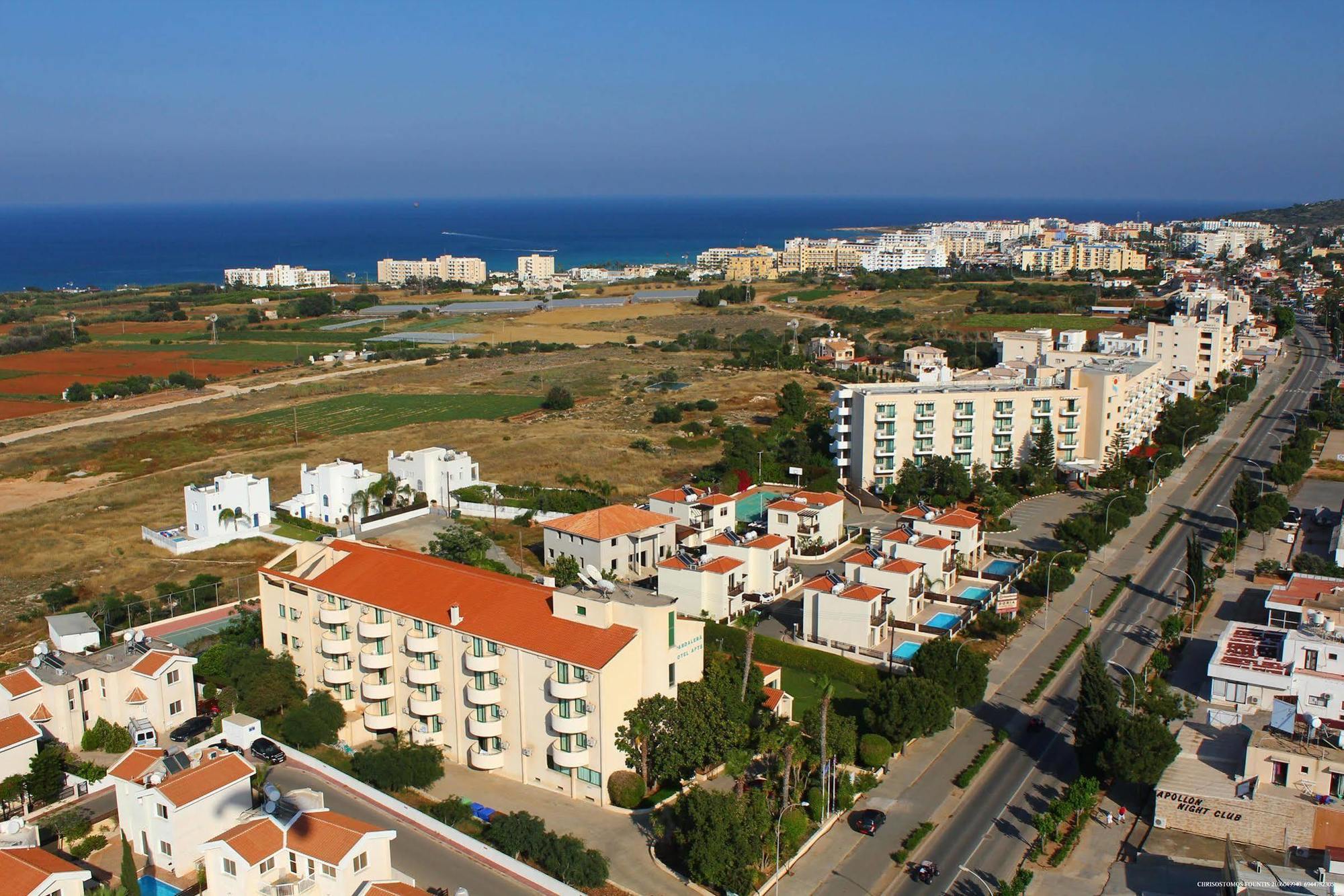 Mandalena Hotel Apartments Протарас Екстер'єр фото